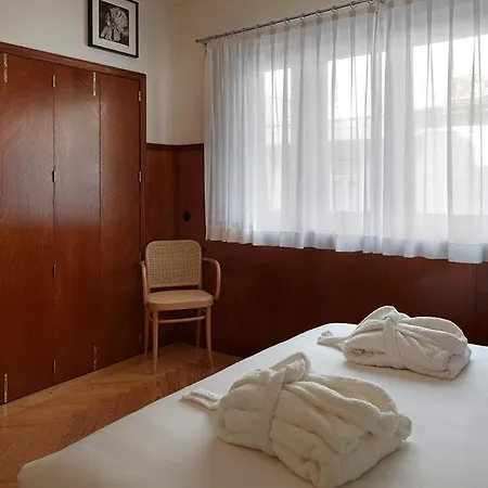 Casa Rosa アパート ポルト